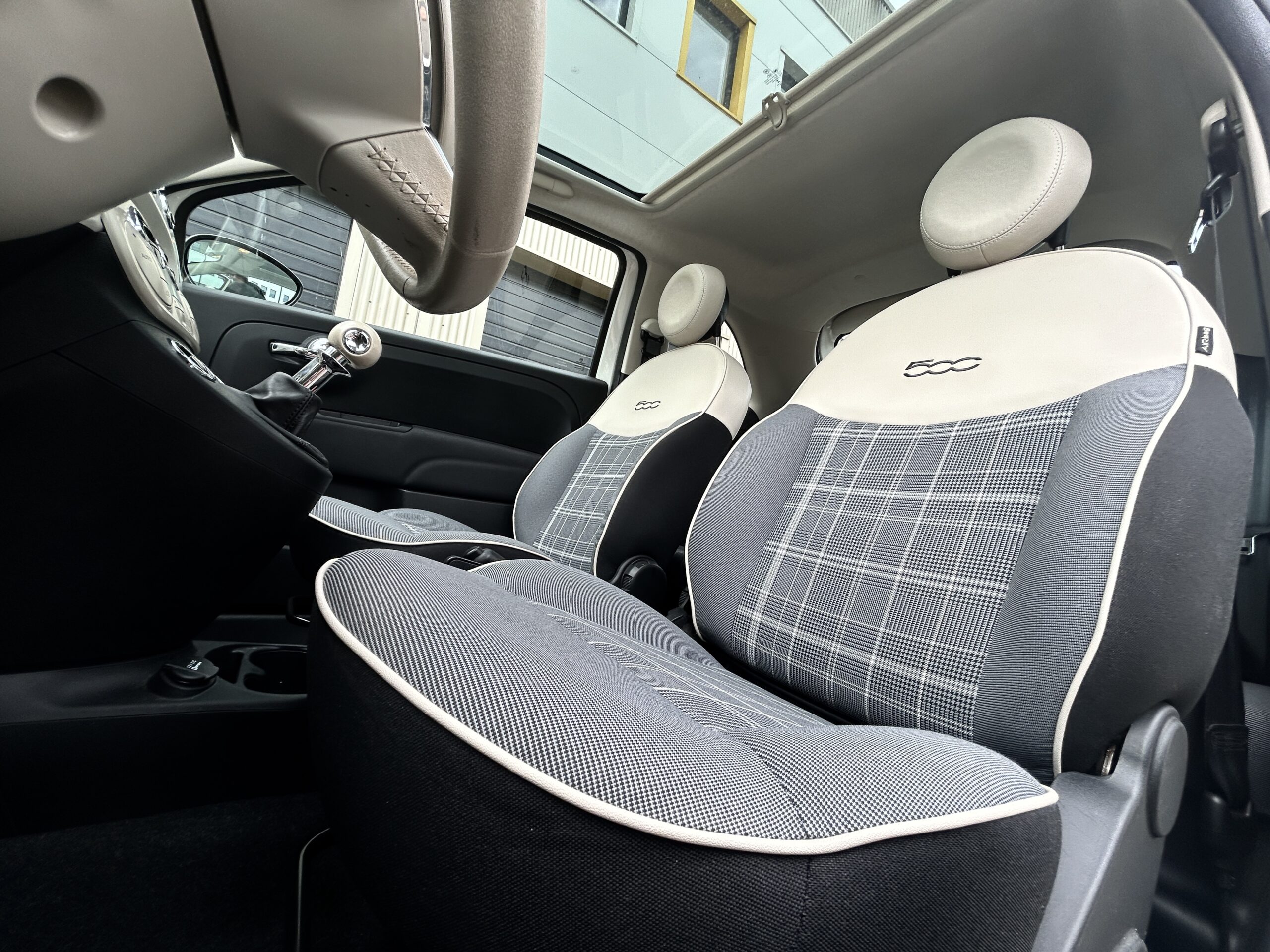 Fiat 500 1.2 69 Lounge CarVentures photo 024