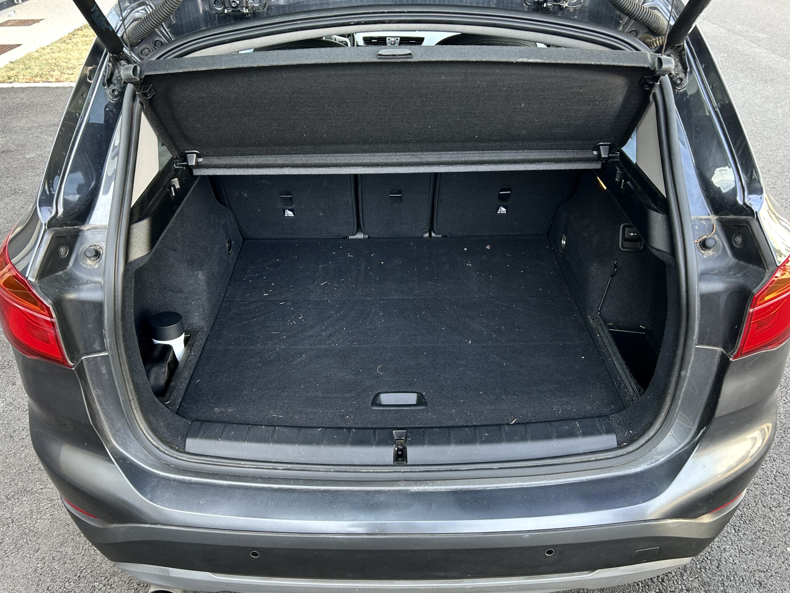 BMW X1 sDrive18i DKG Lounge CarVentures photo 008
