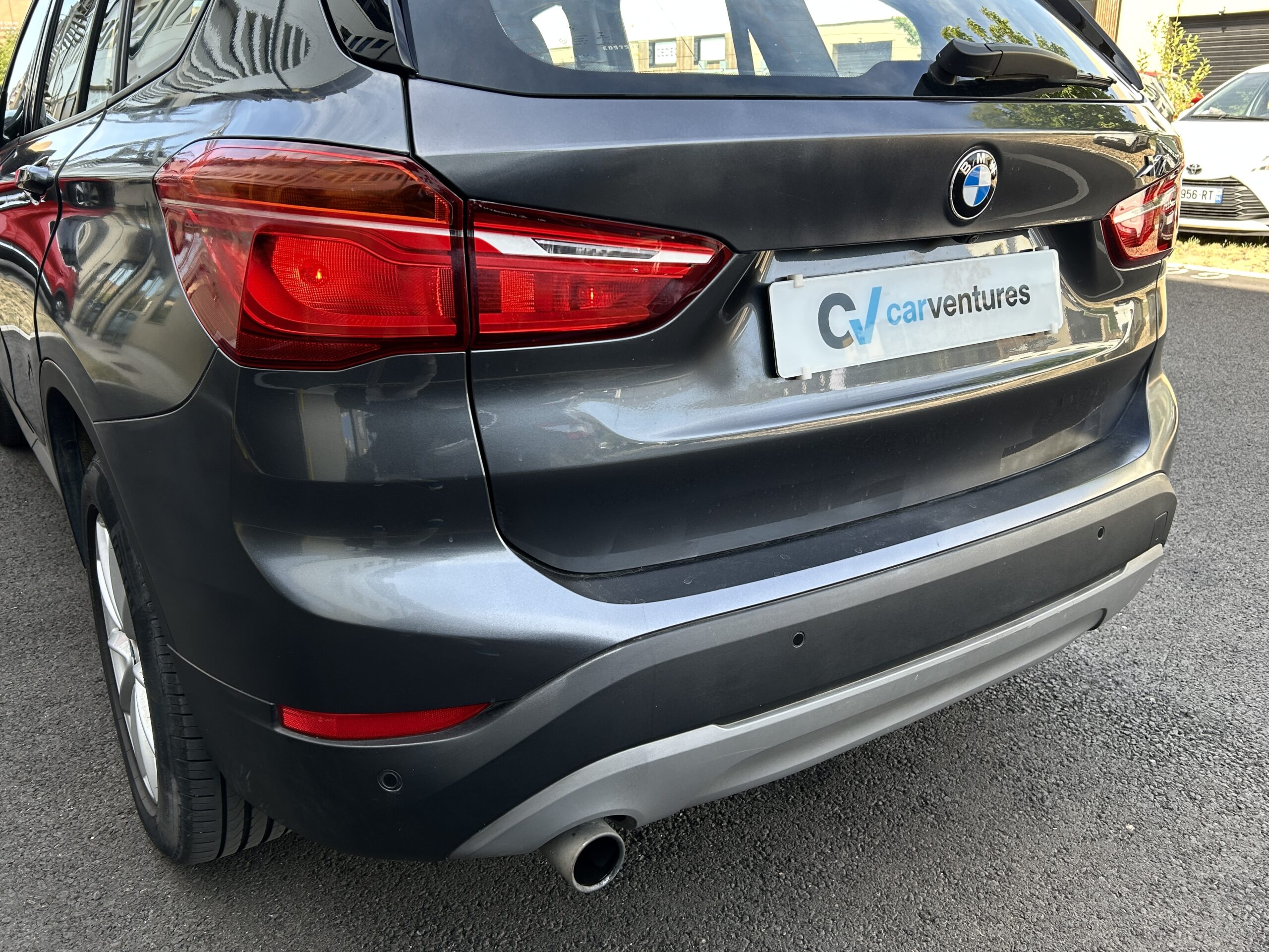 BMW X1 sDrive18i DKG Lounge CarVentures photo 010