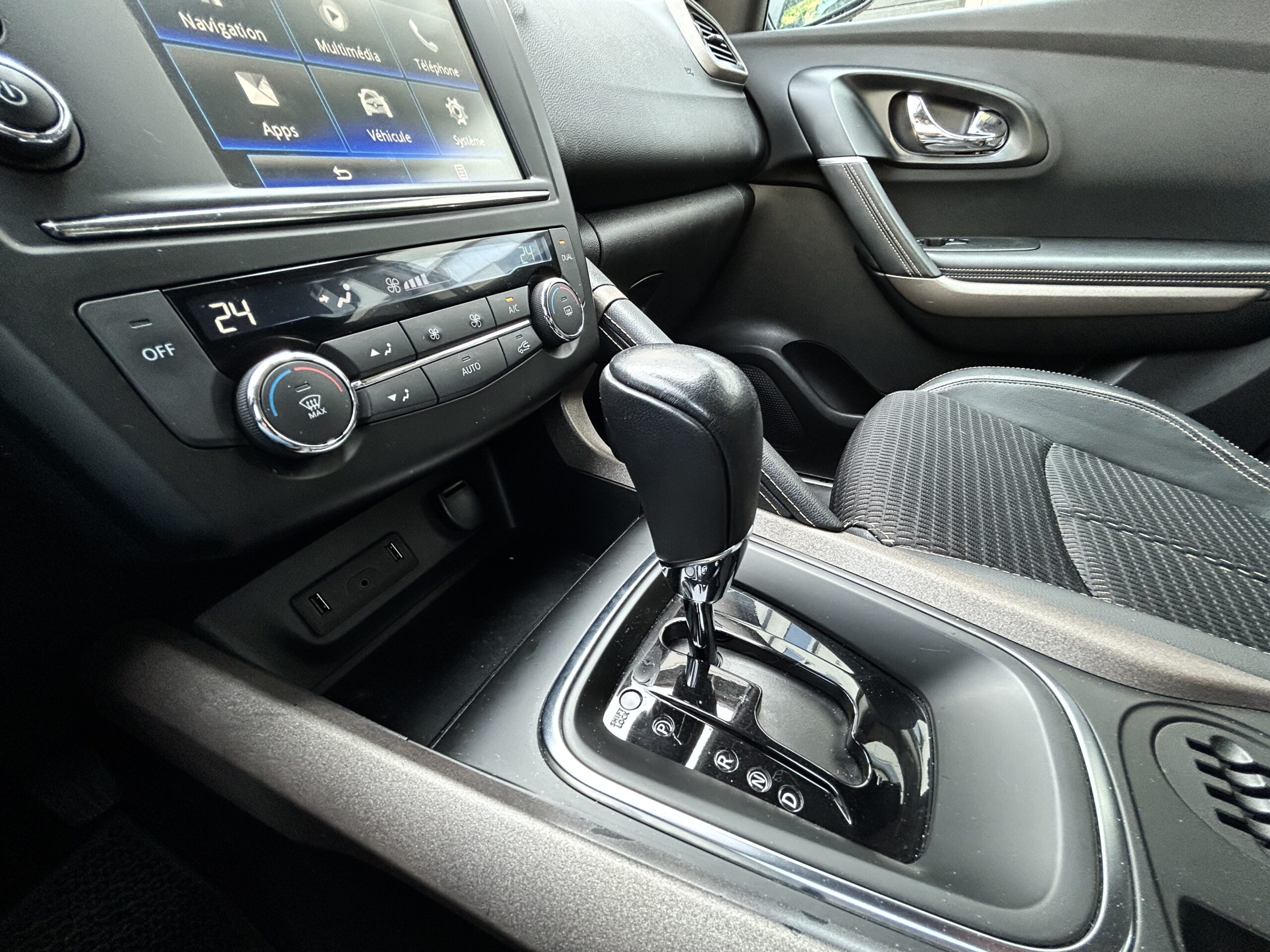 Renault Kadjar dCi 110 EDC Intens CarVentures photo 023
