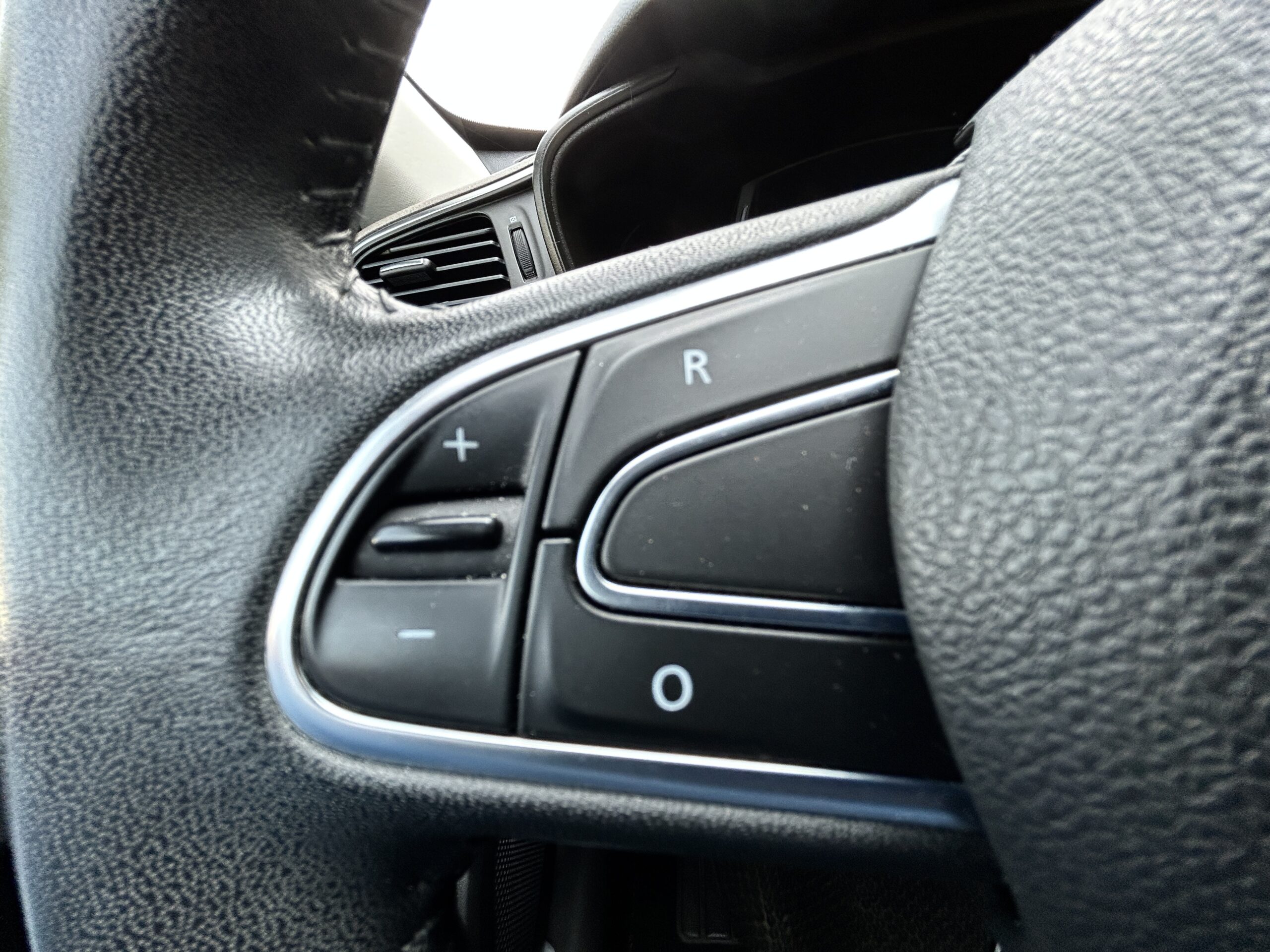 Renault Kadjar dCi 110 EDC Intens CarVentures photo 025